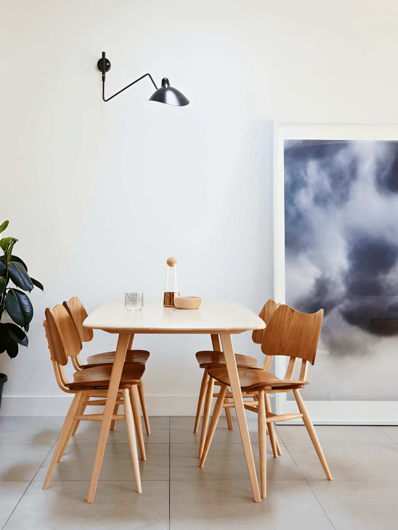 ACME Plug - in Wall Light - Zeenova