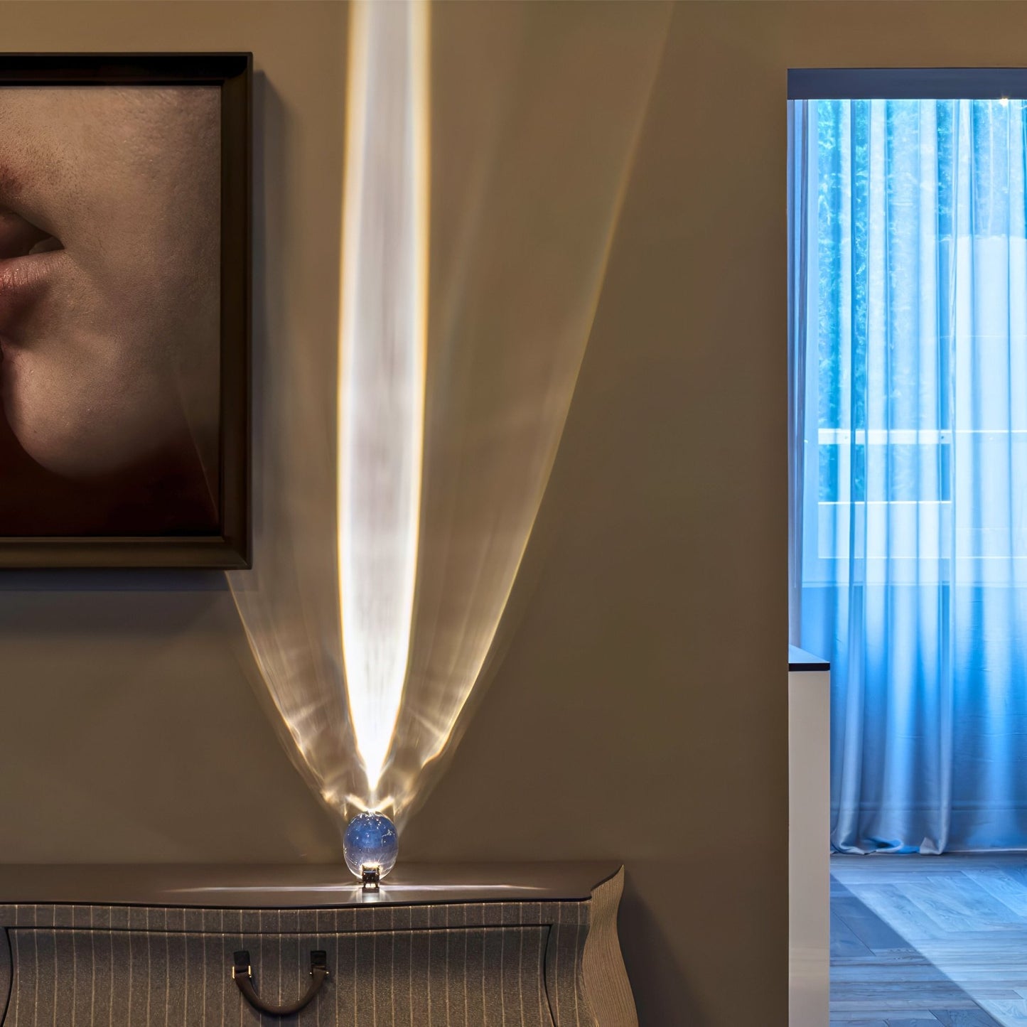 ELIOS Table Lamp - Zeenova