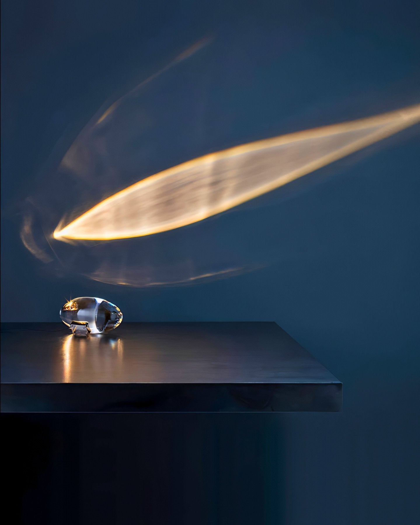ELIOS Table Lamp - Zeenova