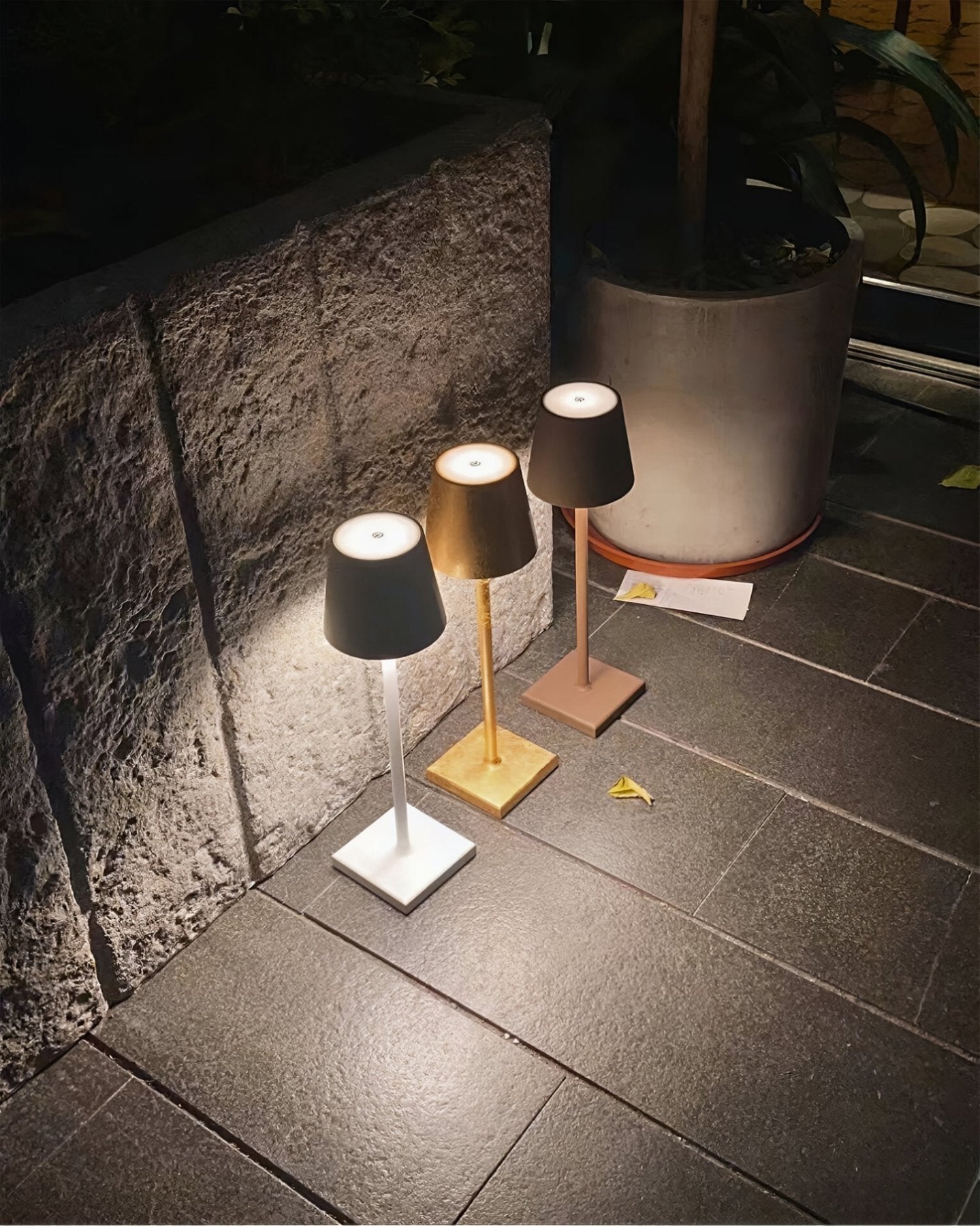 ELO Table Lamp - Zeenova