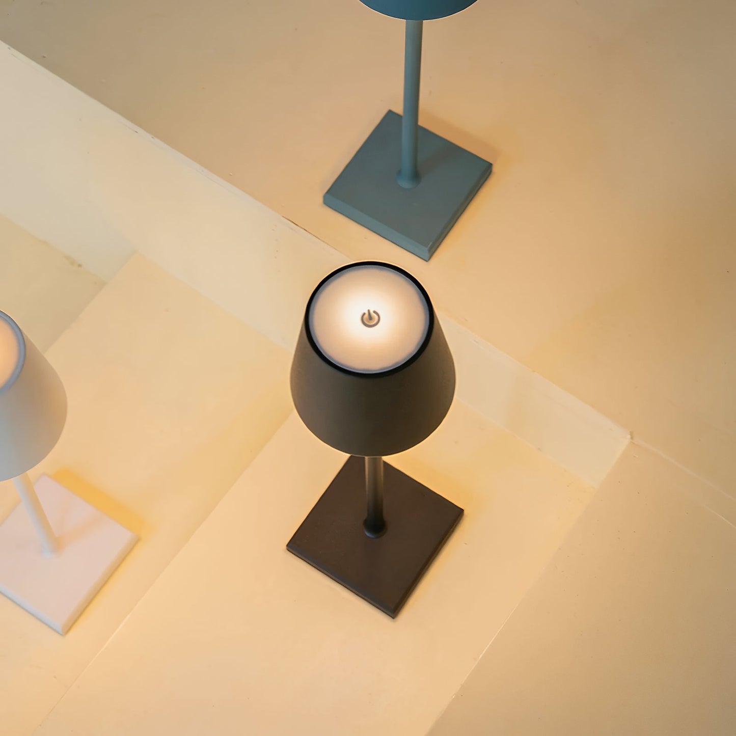 ELO Table Lamp - Zeenova
