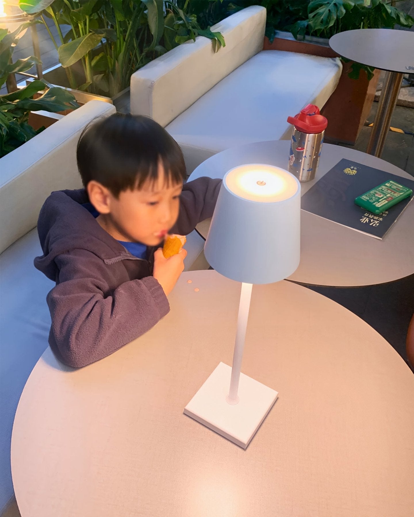 ELO Table Lamp - Zeenova