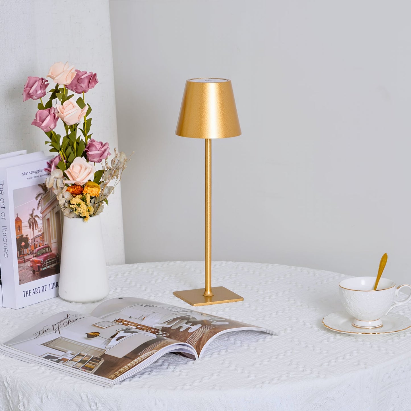 ELO Table Lamp - Zeenova