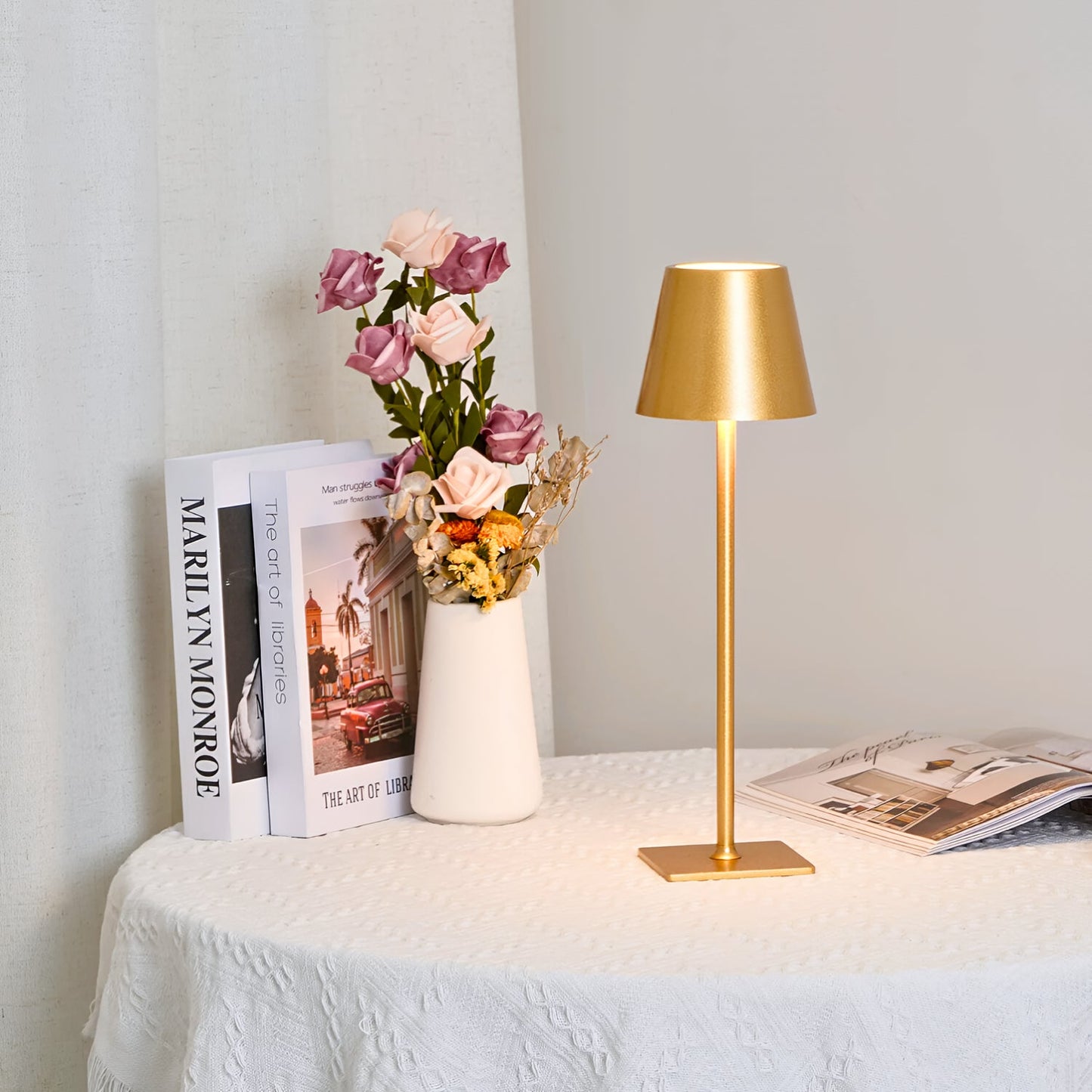 ELO Table Lamp - Zeenova