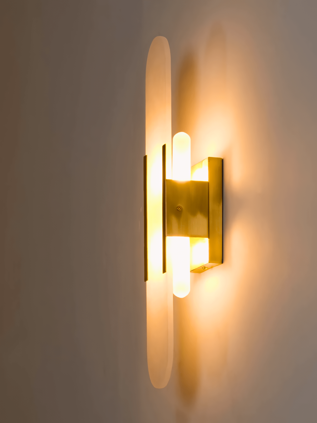 MARLO Wall Sconce - Zeenova