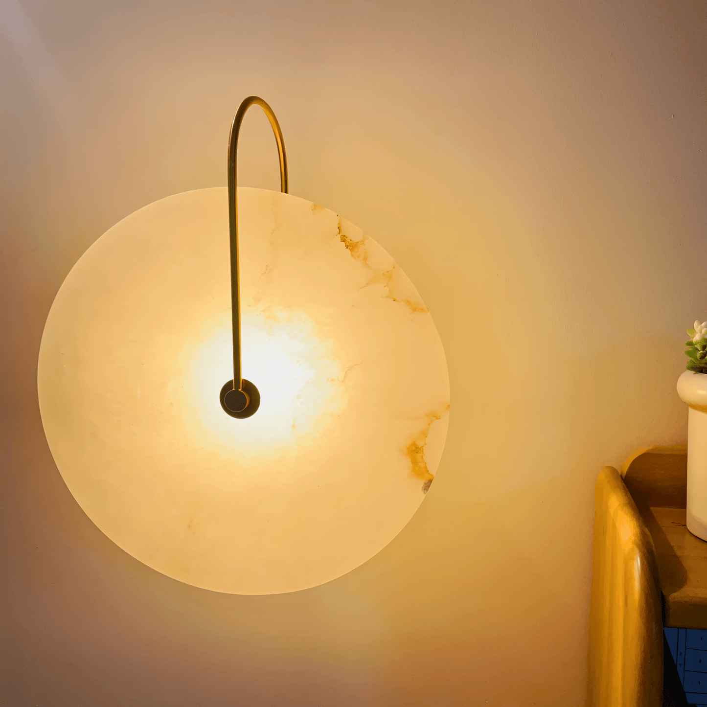 NOVO Wall Sconce - Zeenova