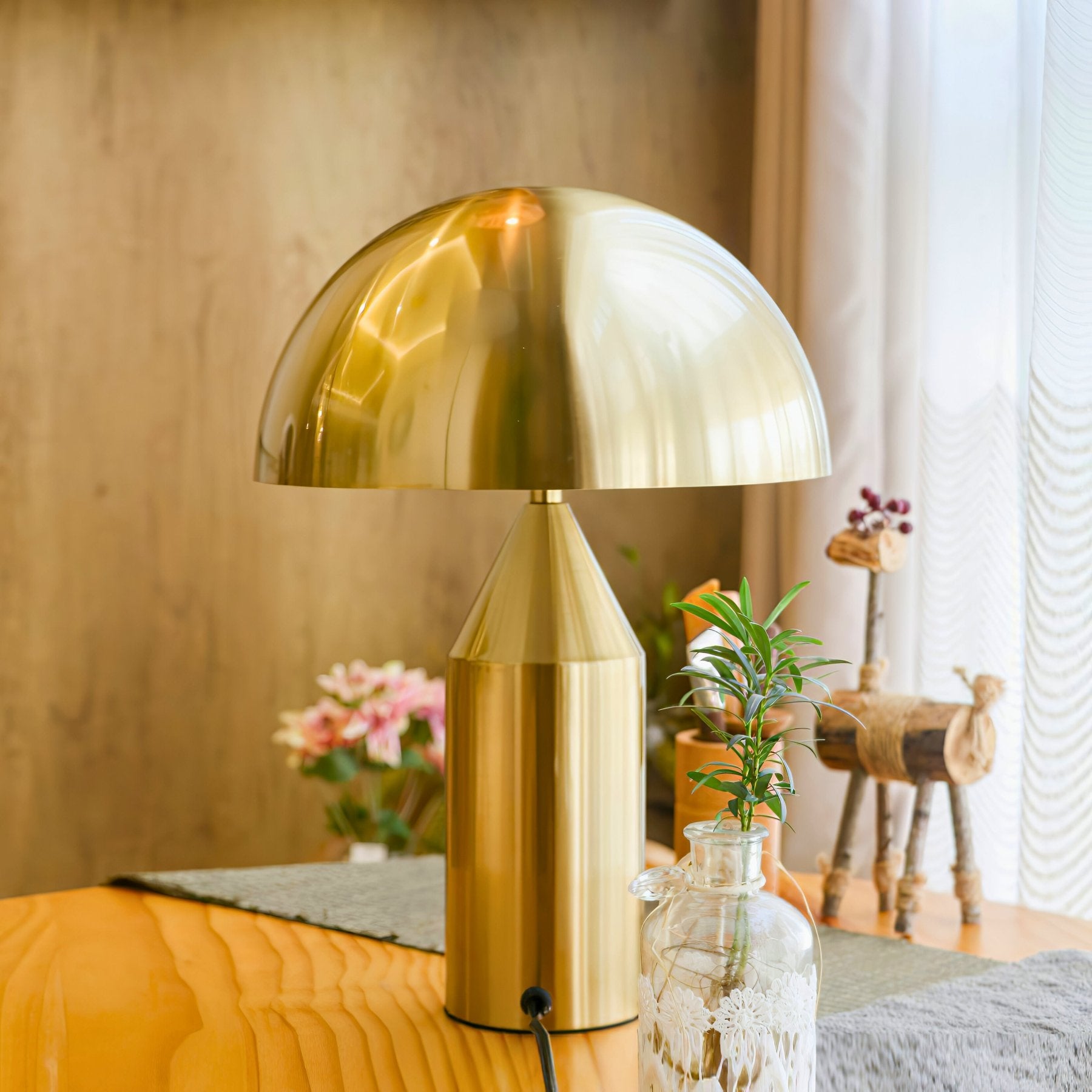 ORA Table Lamp - Zeenova