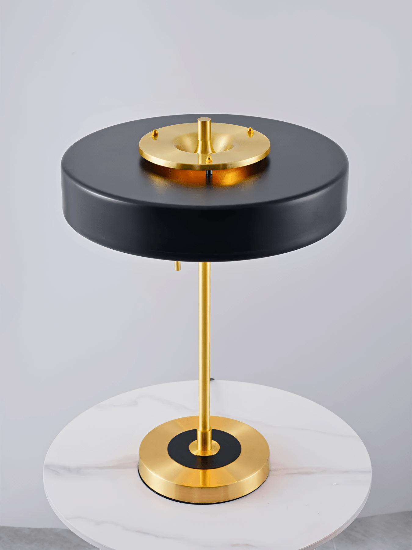 ZAREN Table Lamp - Zeenova