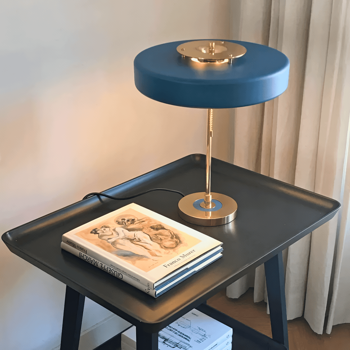 ZAREN Table Lamp - Zeenova