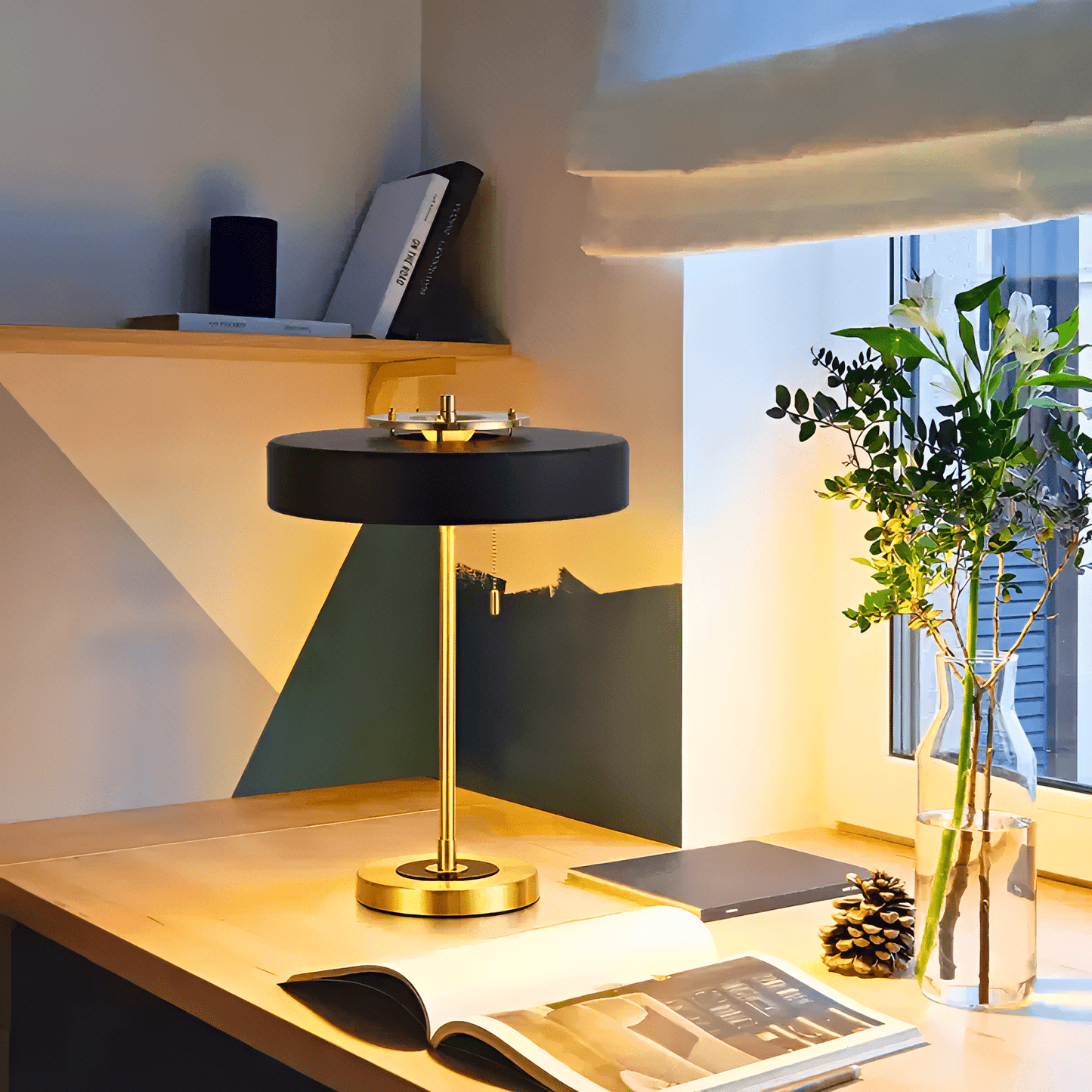 ZAREN Table Lamp - Zeenova