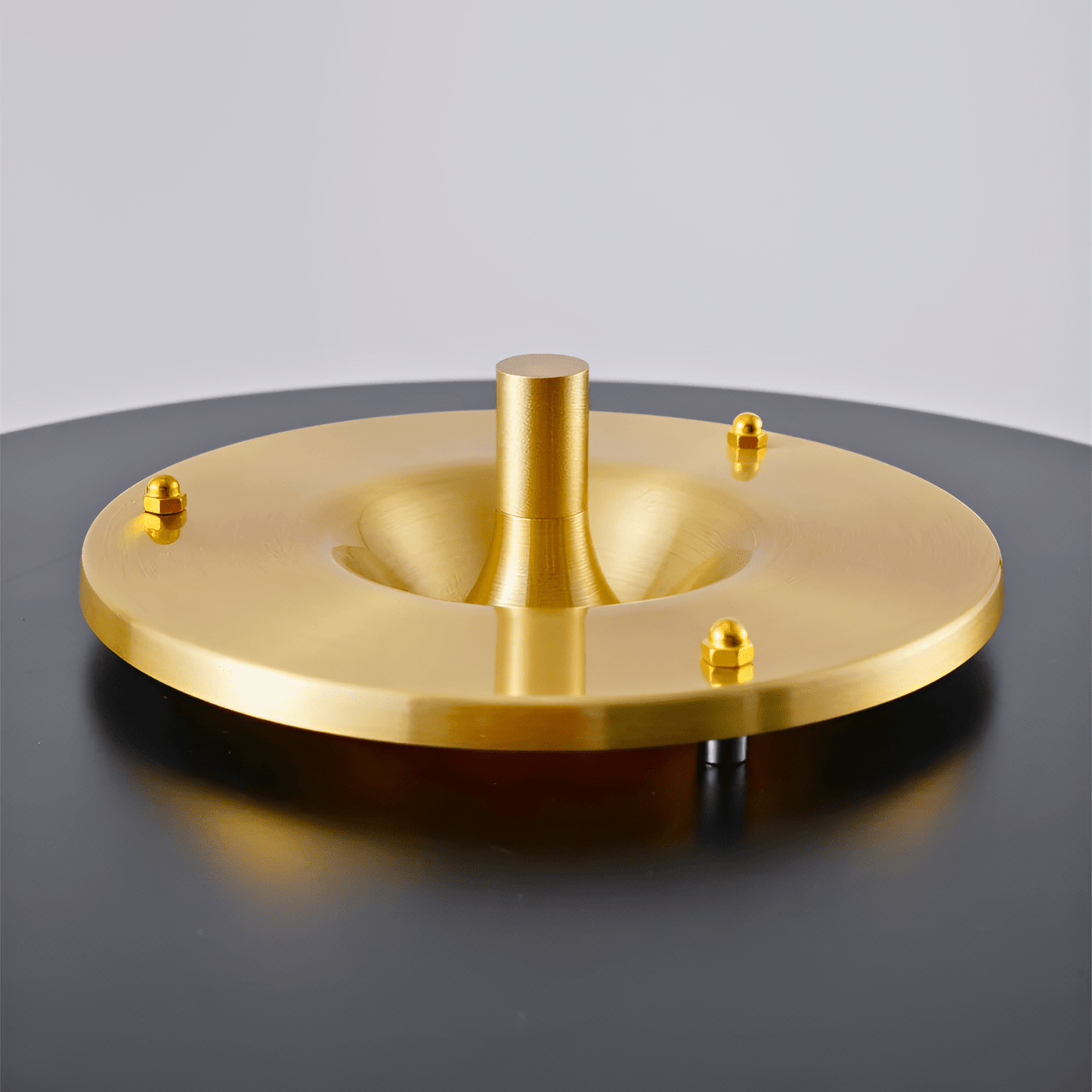 ZAREN Table Lamp - Zeenova
