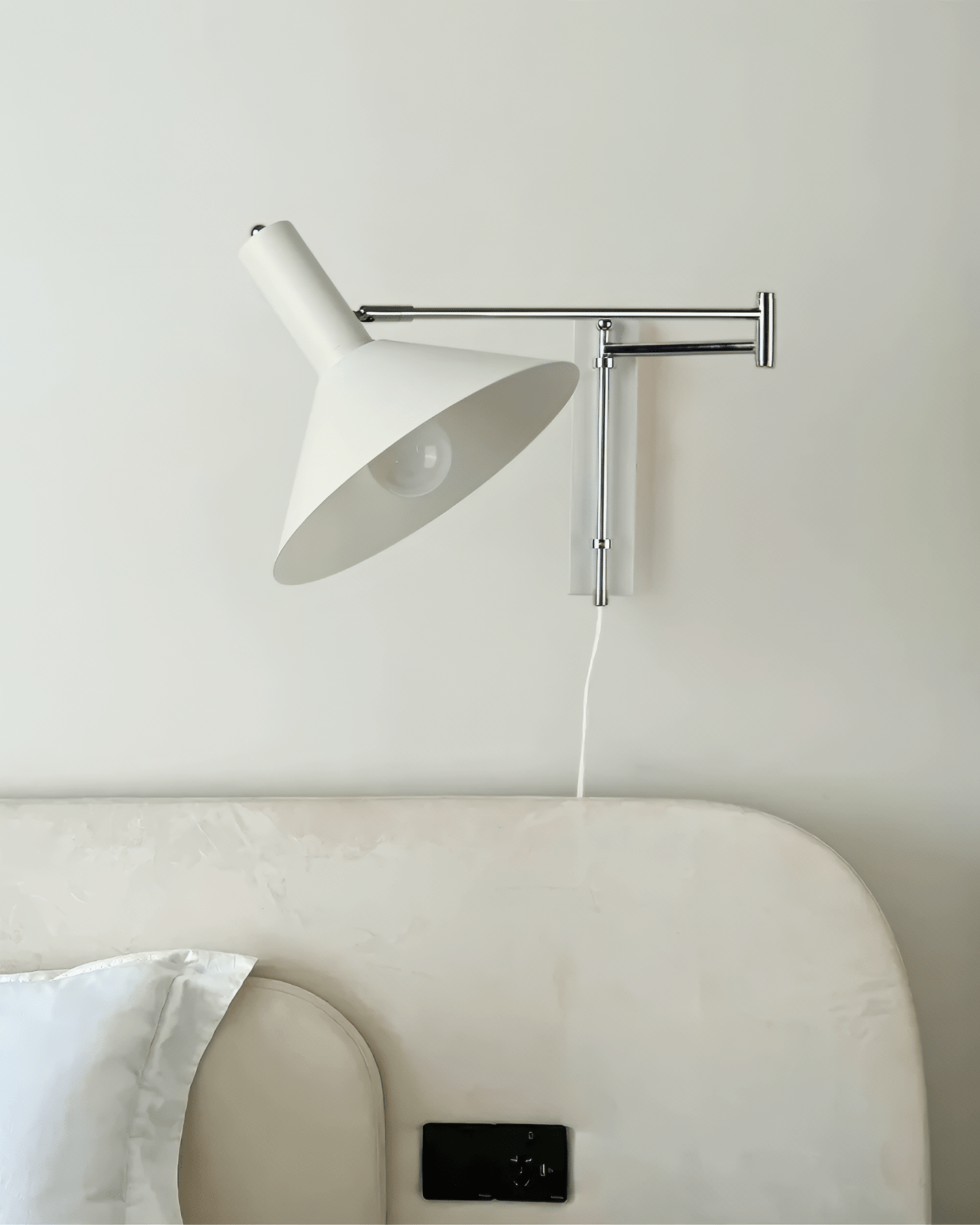 AXIS Plug - in Wall Light - Zeenova