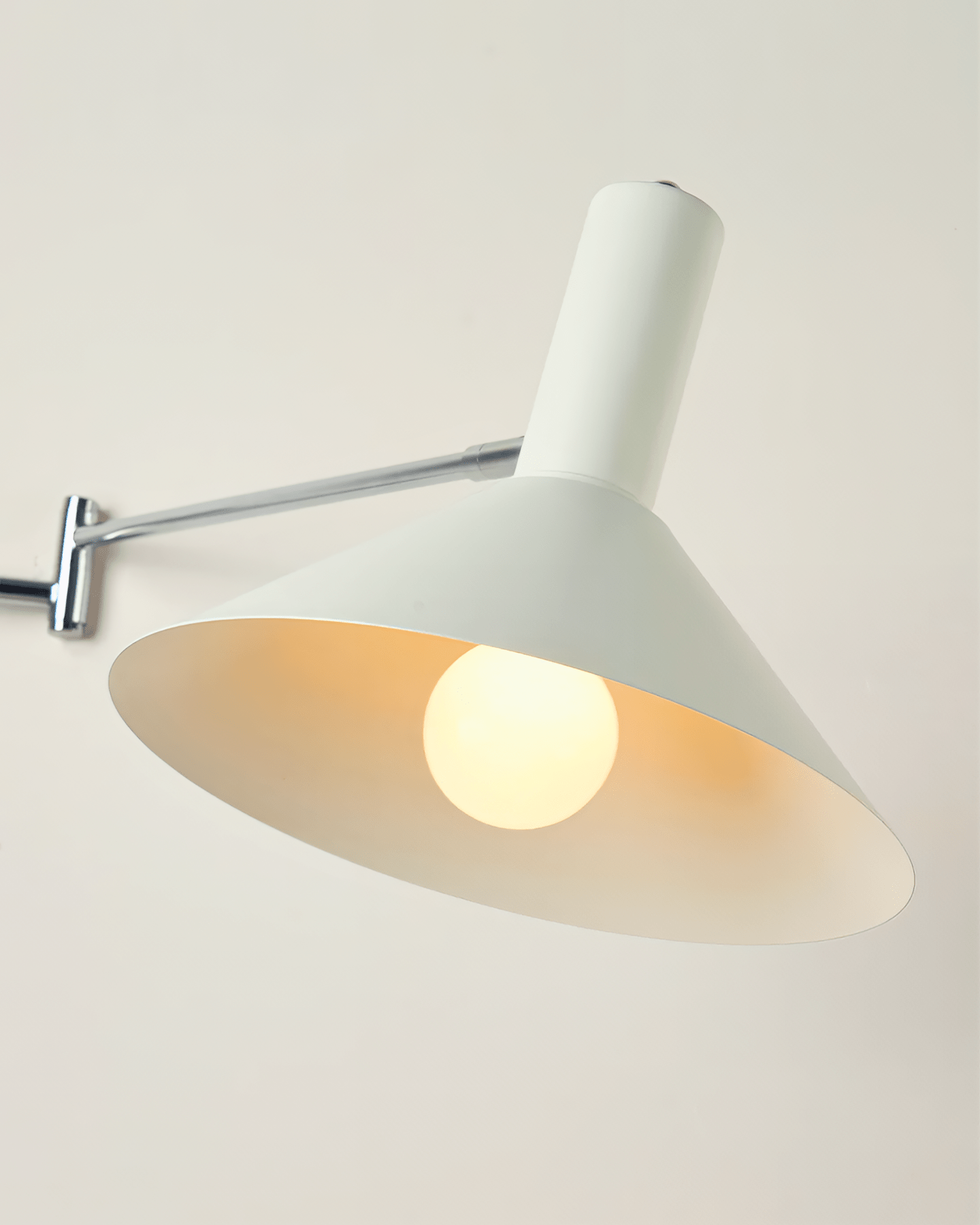 AXIS Plug - in Wall Light - Zeenova