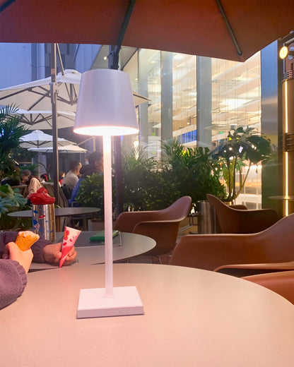 ELO Table Lamp - Zeenova