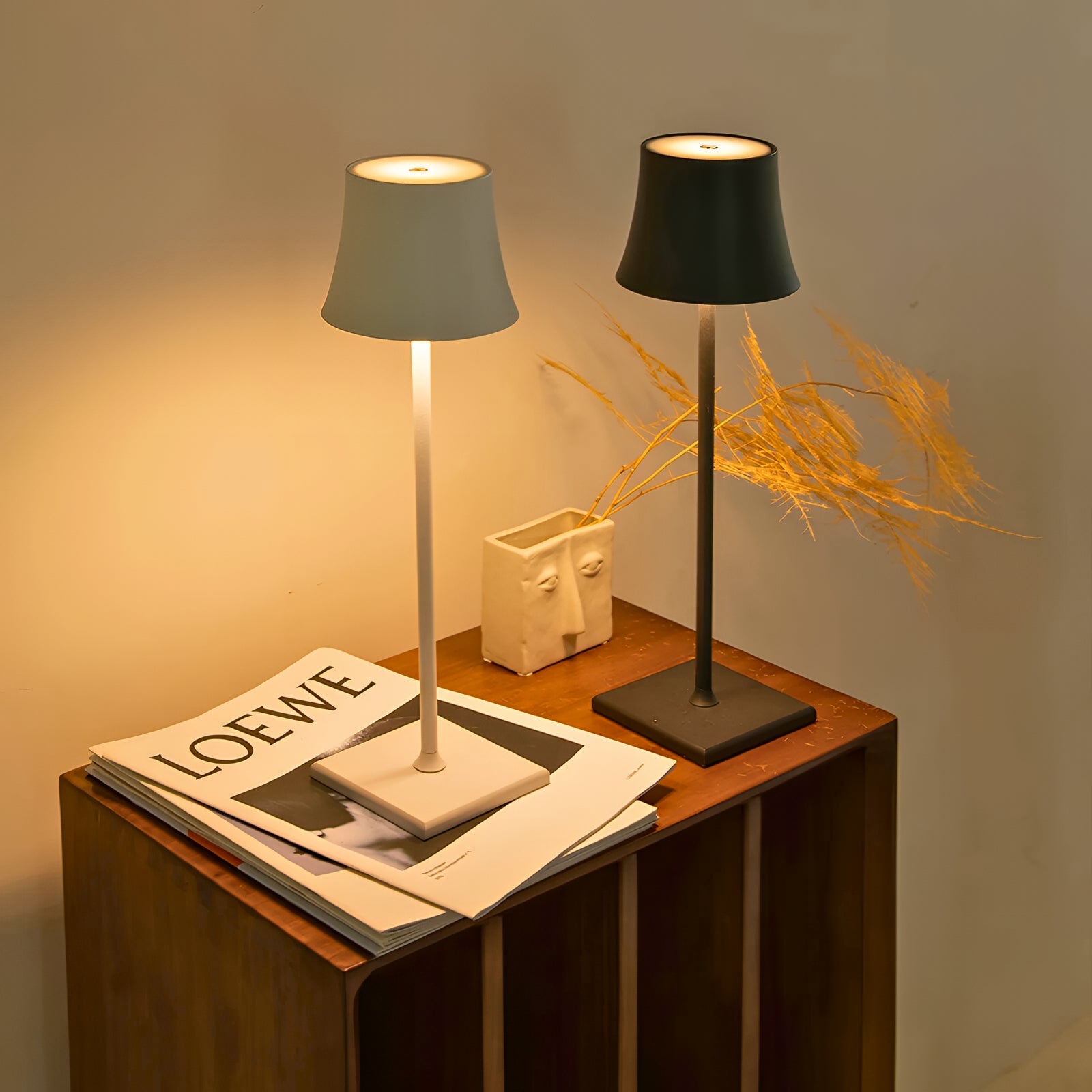 ELO Table Lamp - Zeenova