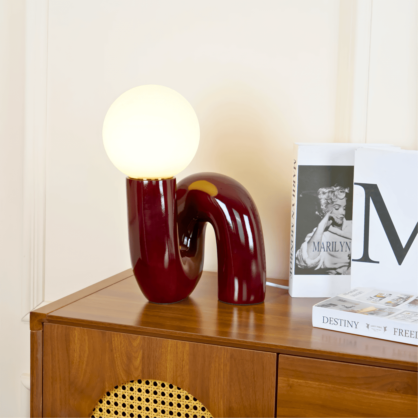 LOOPI Table Lamp - Zeenova