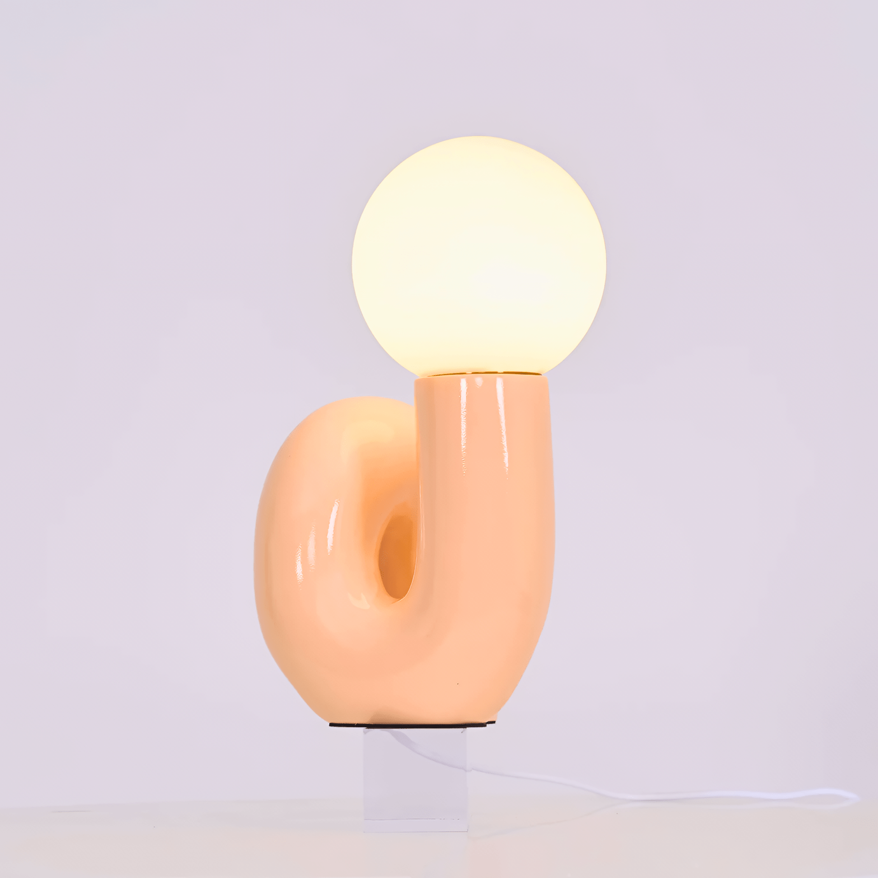 LOOPI Table Lamp - Zeenova