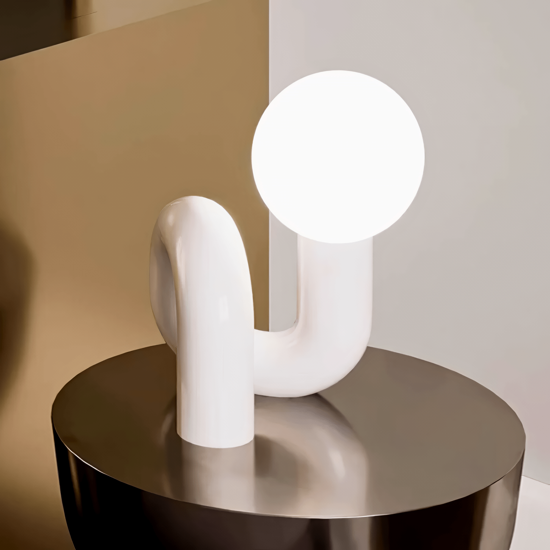 LOOPI Table Lamp - Zeenova