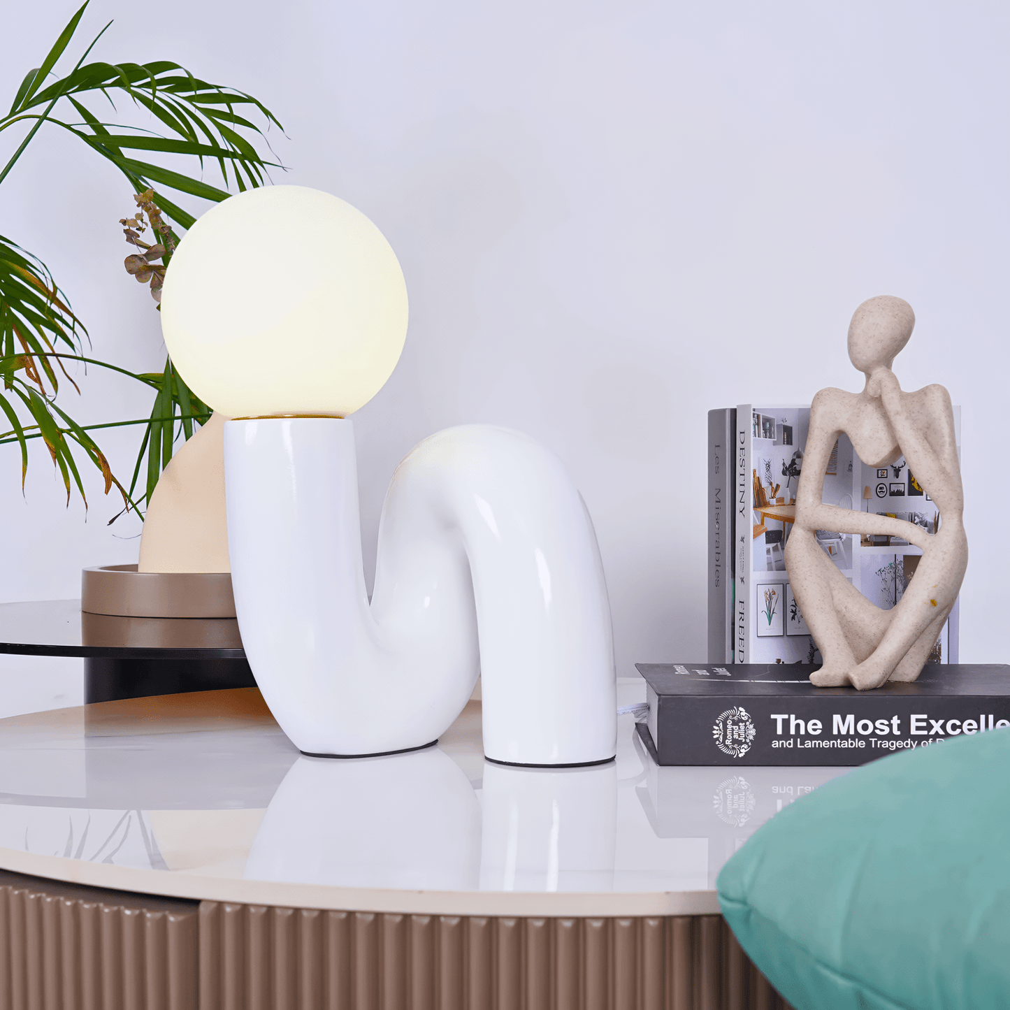 LOOPI Table Lamp - Zeenova