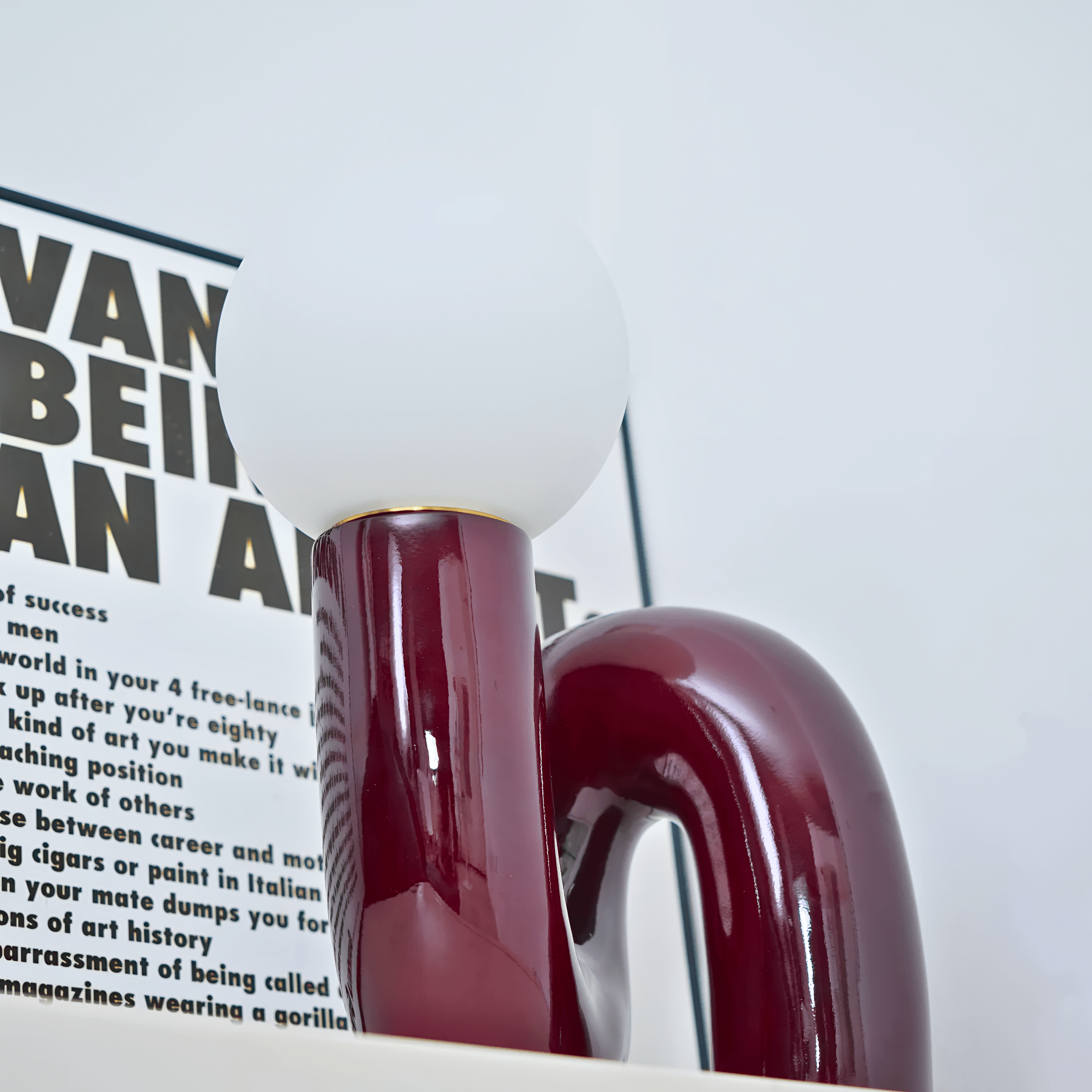LOOPI Table Lamp - Zeenova