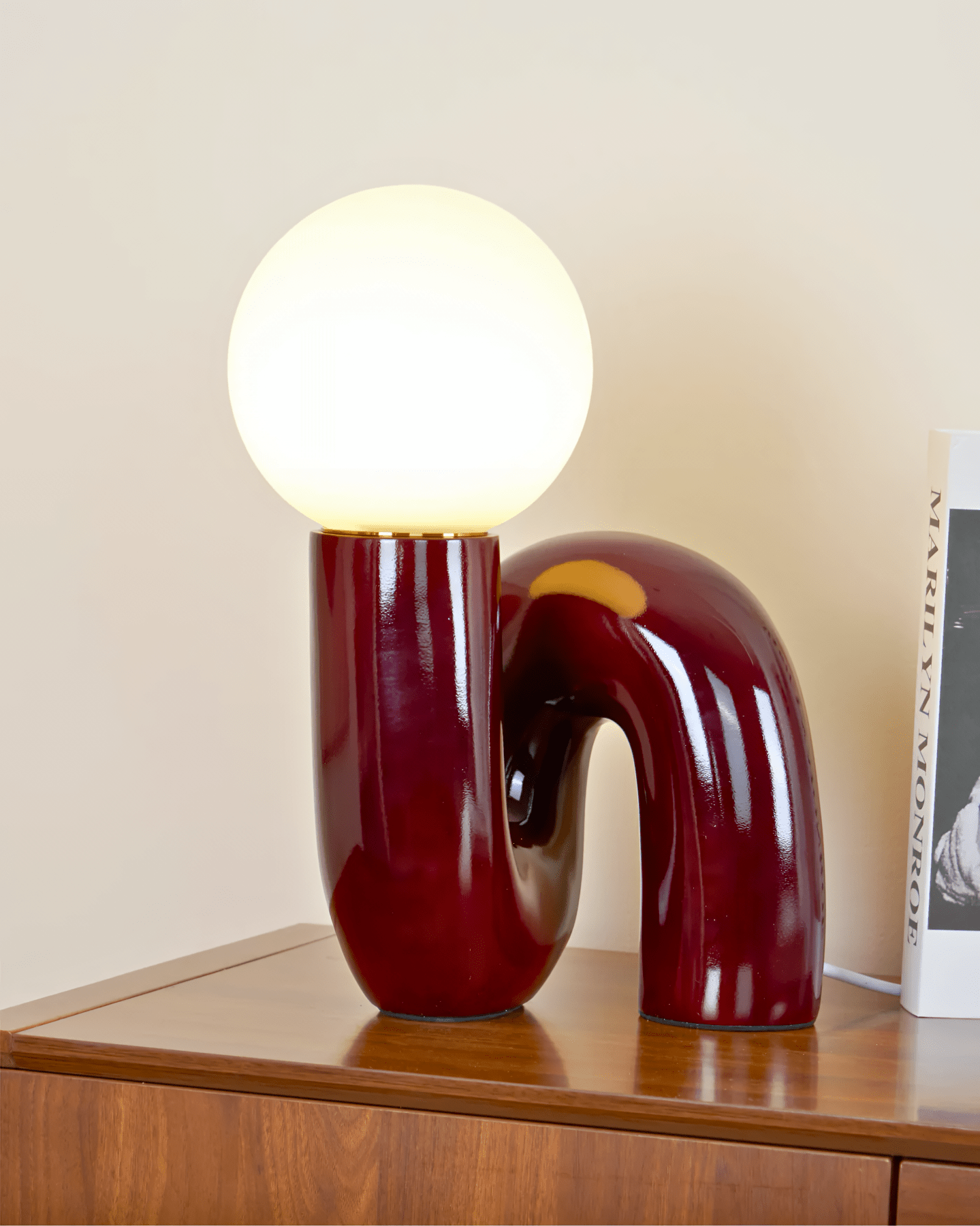 LOOPI Table Lamp - Zeenova