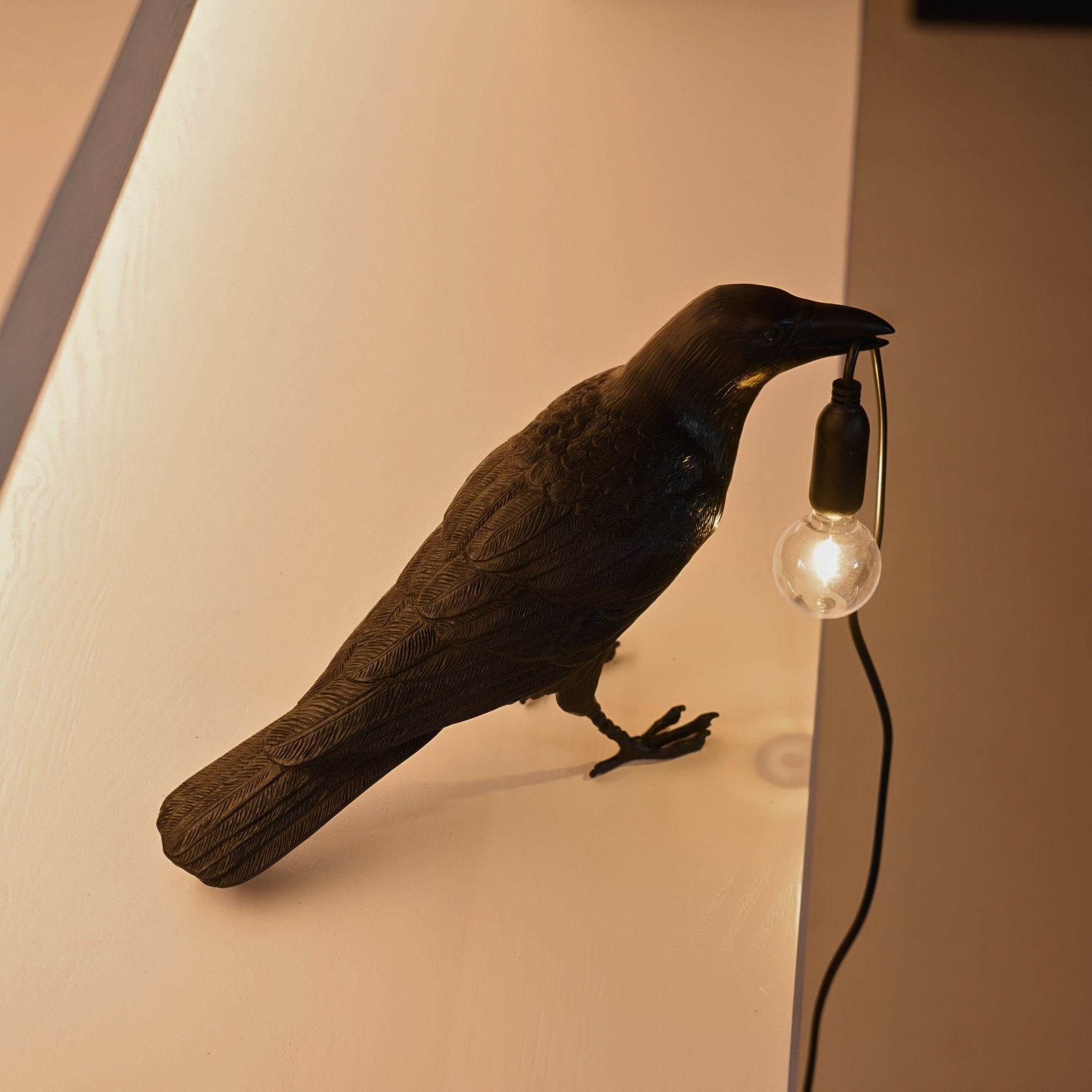 QUOTH Table Lamp - Zeenova