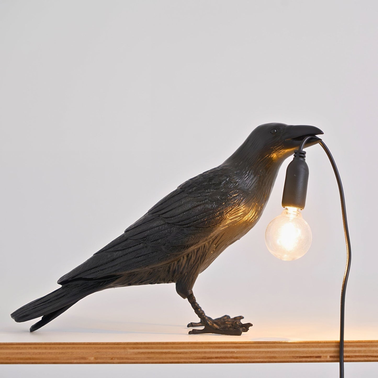 QUOTH Table Lamp - Zeenova