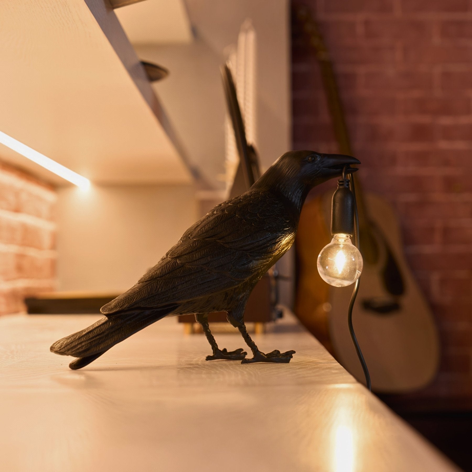 QUOTH Table Lamp - Zeenova