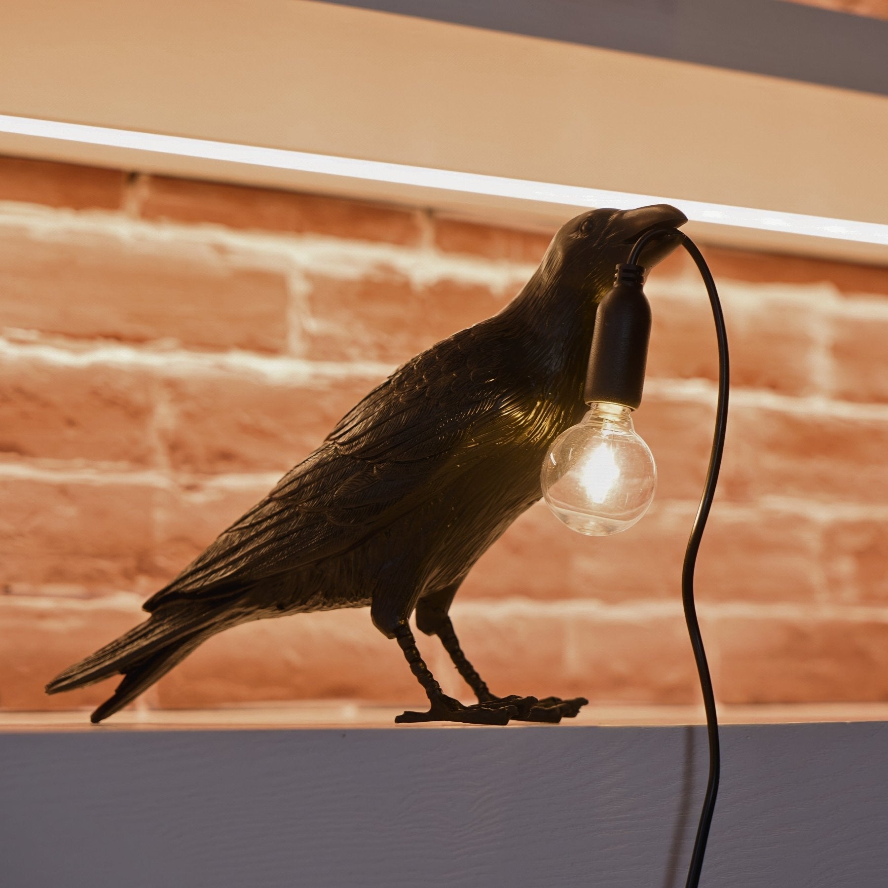 QUOTH Table Lamp - Zeenova