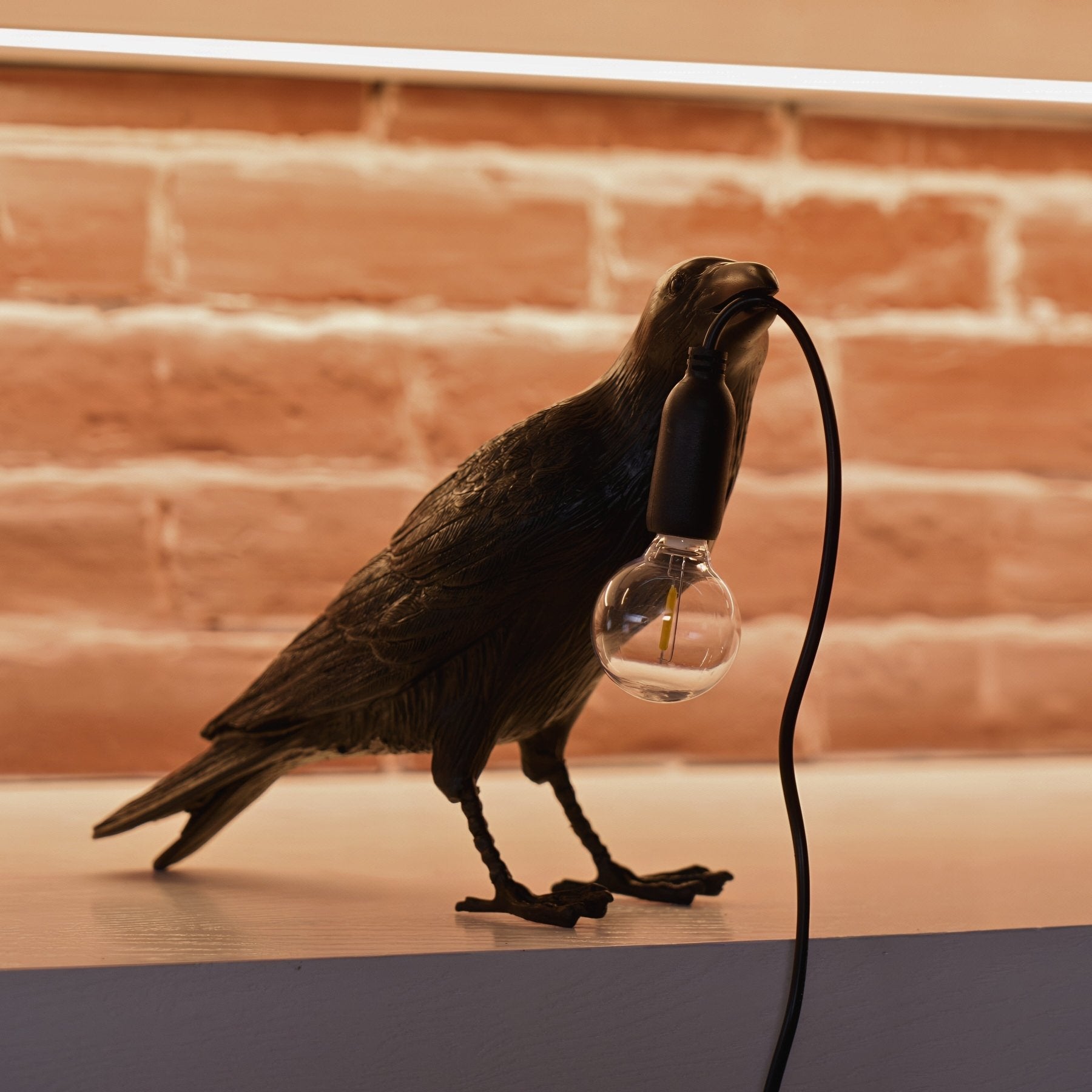 QUOTH Table Lamp - Zeenova