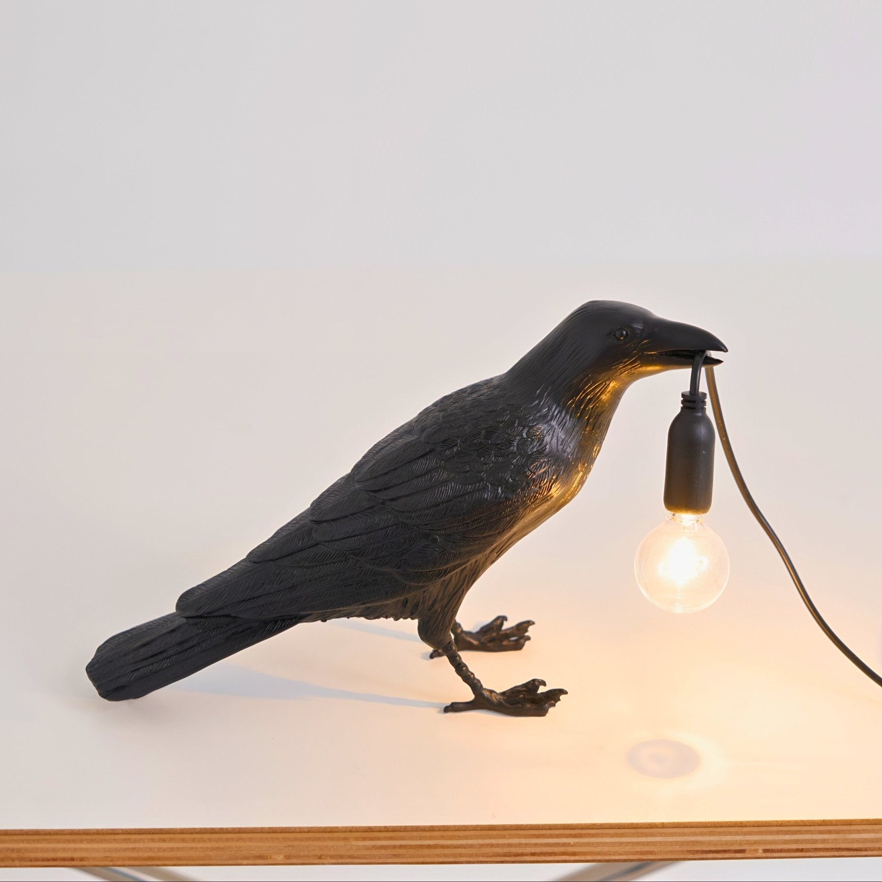 QUOTH Table Lamp - Zeenova
