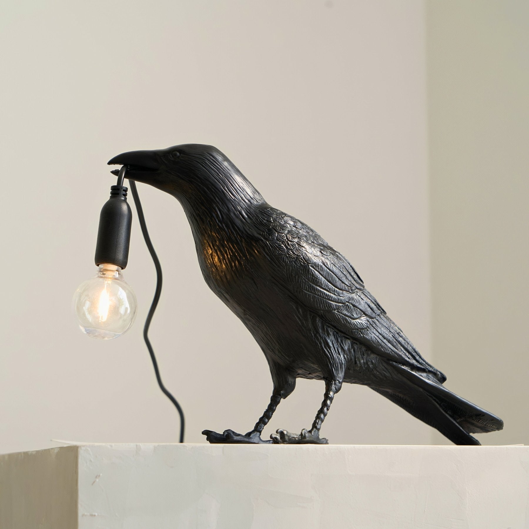 QUOTH Table Lamp - Zeenova