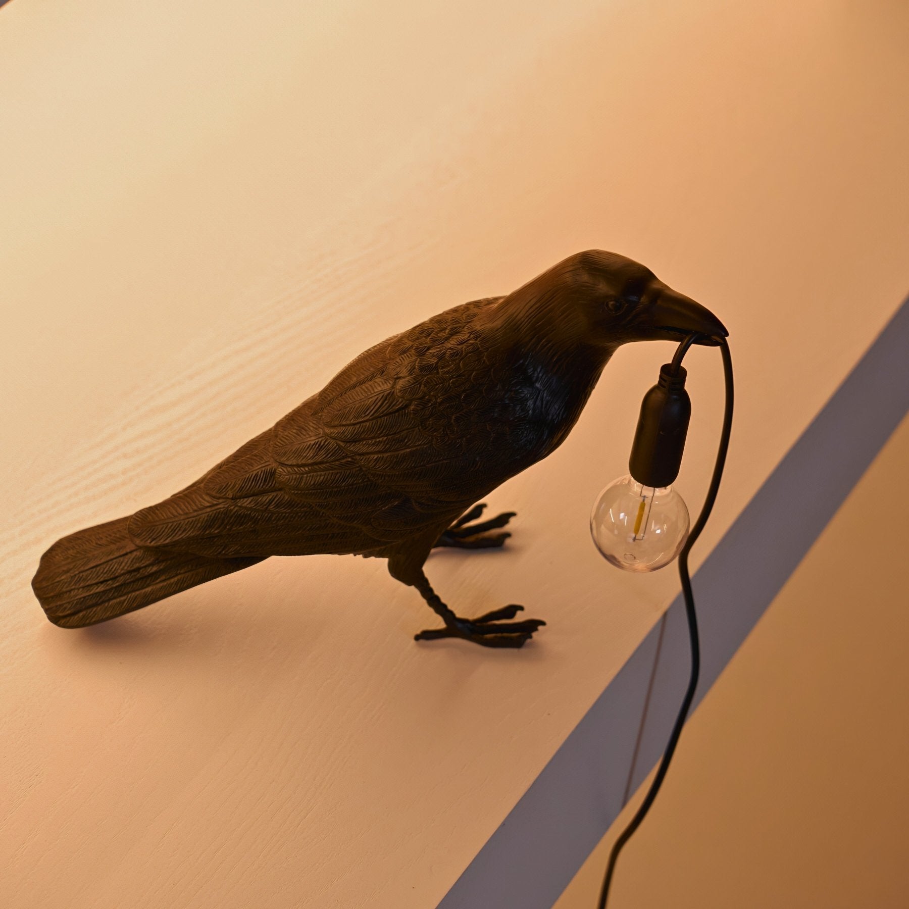 QUOTH Table Lamp - Zeenova