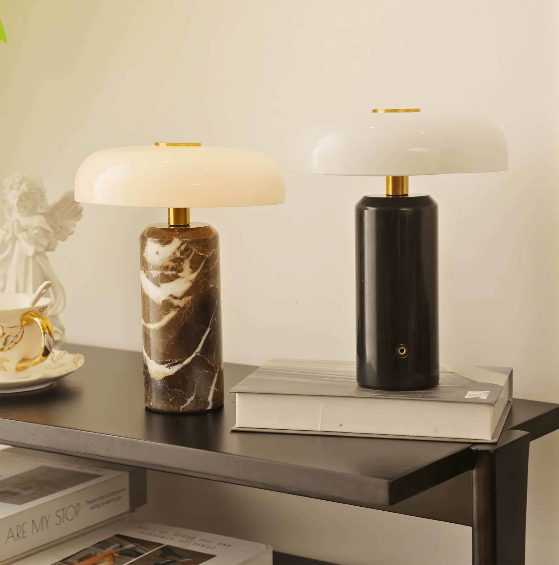 SOLENNE Table Lamp - Zeenova