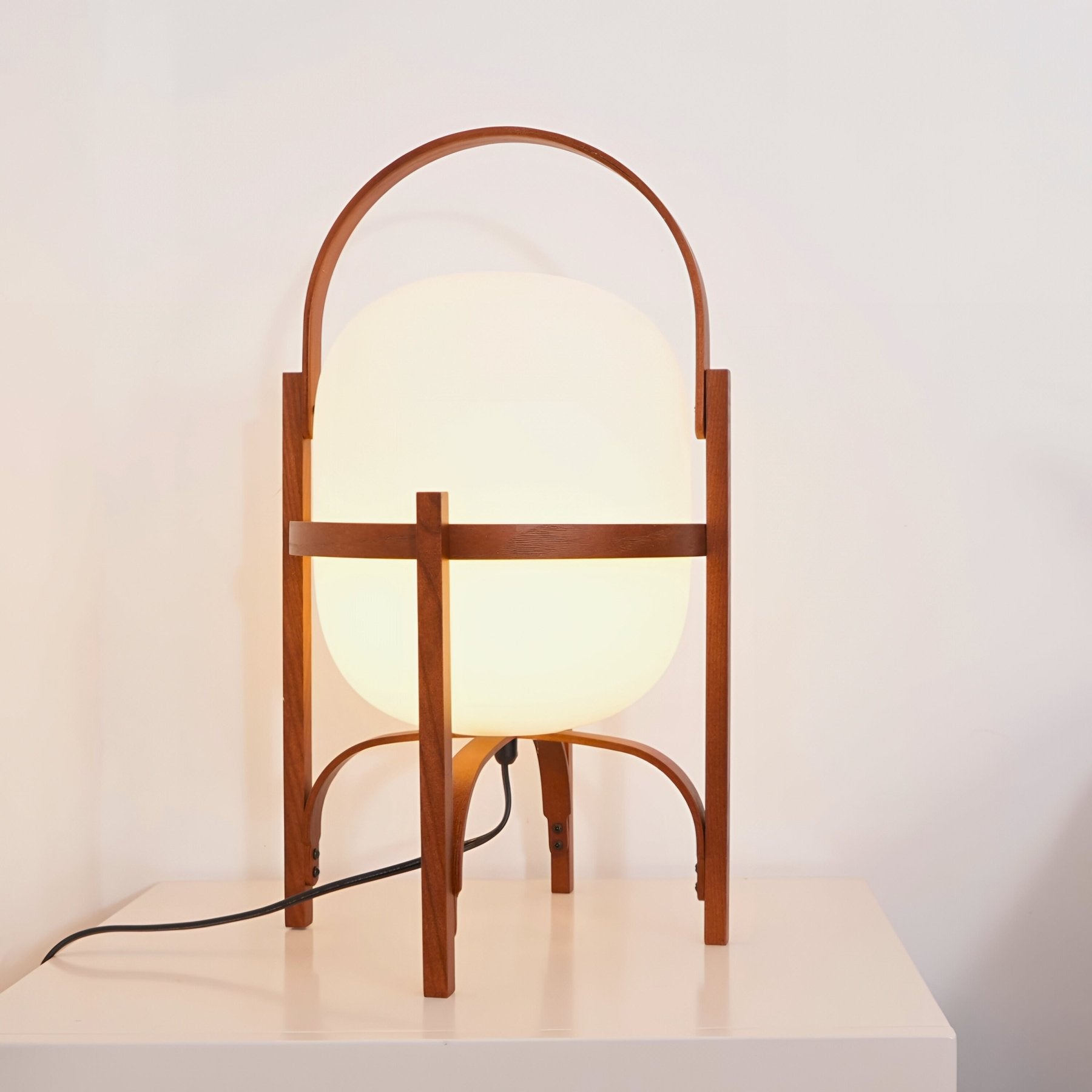TOMO Table Lamp - Zeenova