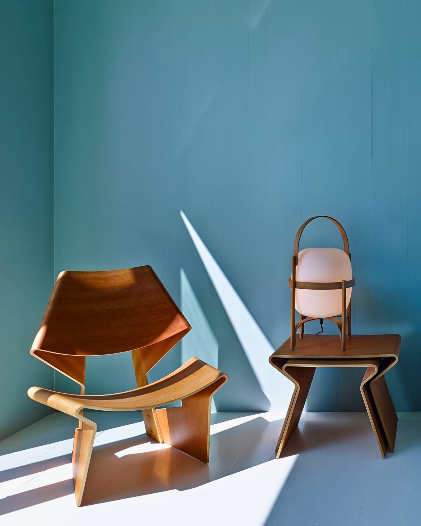 TOMO Table Lamp - Zeenova