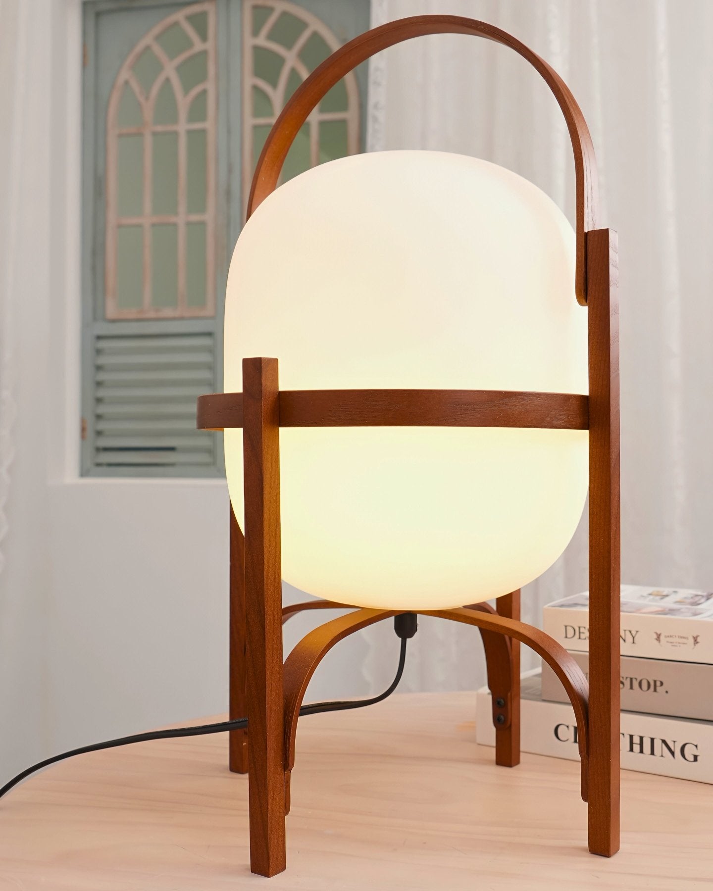 TOMO Table Lamp - Zeenova